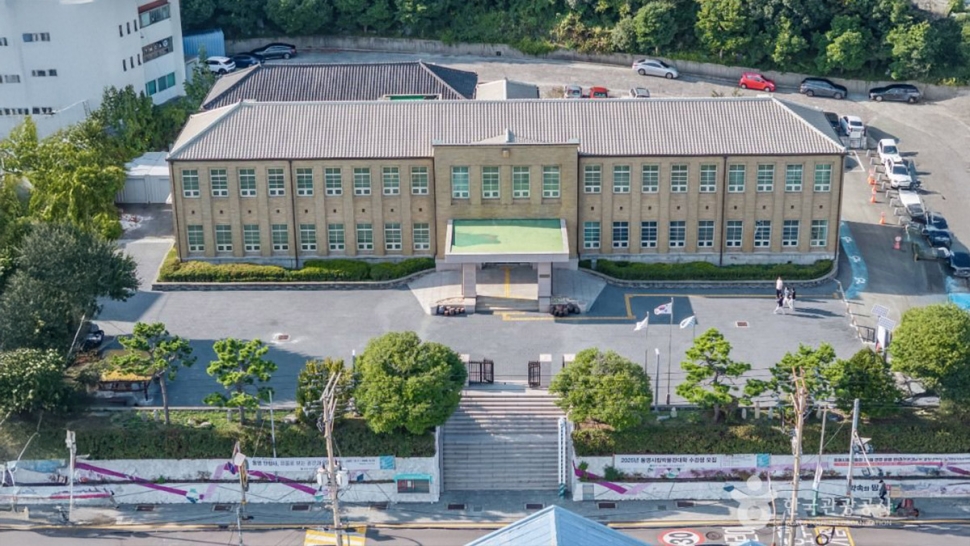 갤러리 이미지