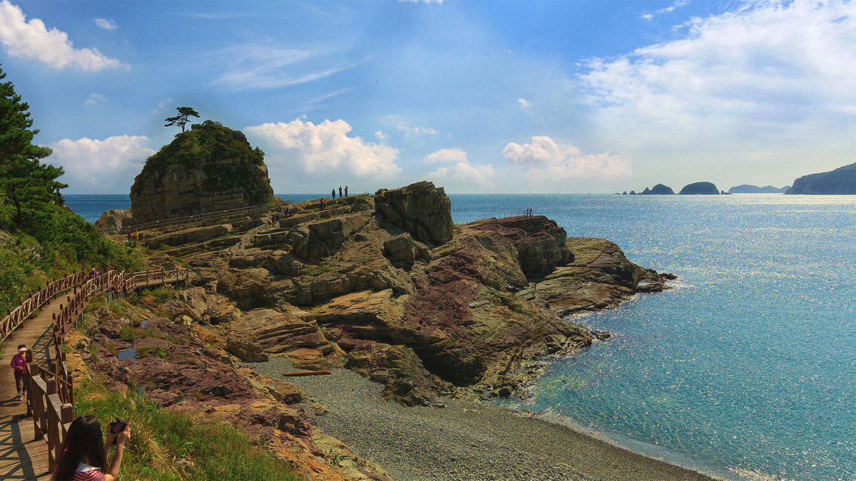 소원을 들어준다는 갓바위