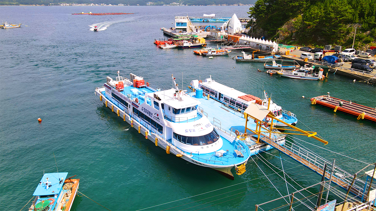 외도, 해금강 유람선