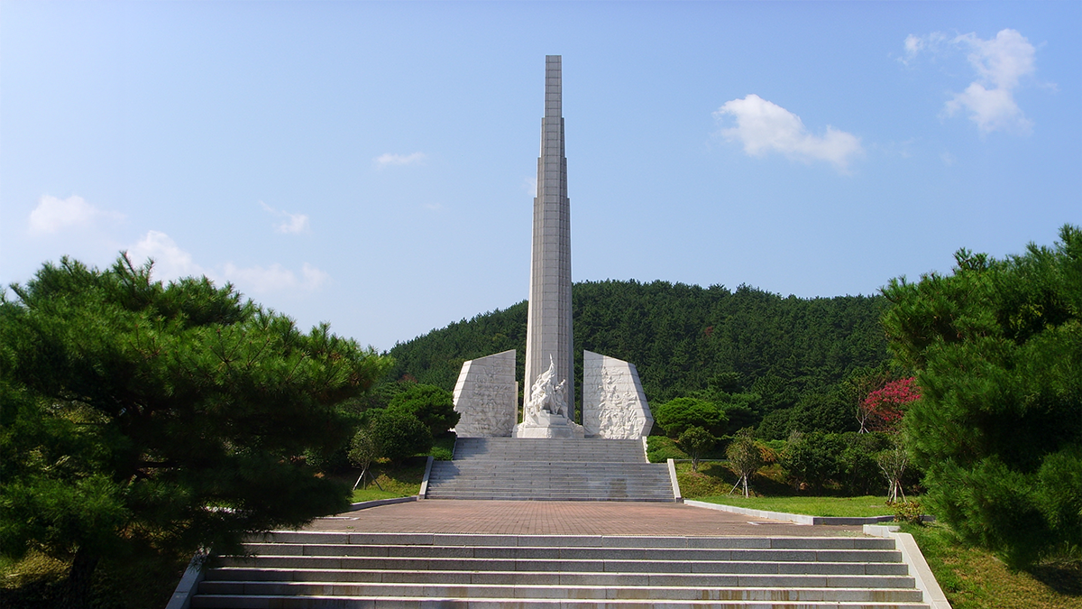 기녑탑과 참배단