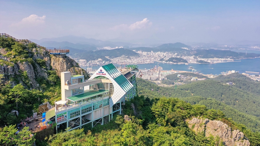 통영항과 다도해 뷰