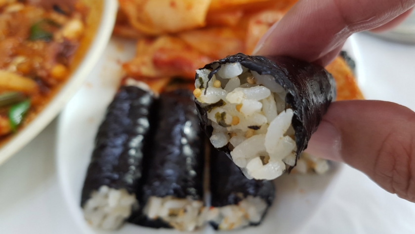 거제 학동에서 즐기는 충무할매김밥
